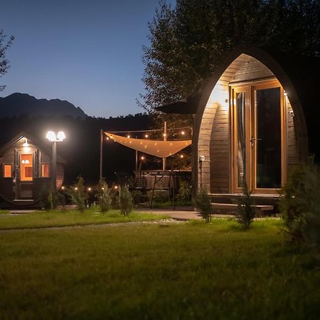 Glamp In Style Pods Resort برانْ المظهر الخارجي الصورة