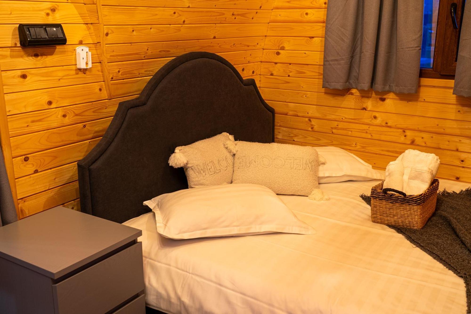 Glamp In Style Pods Resort برانْ المظهر الخارجي الصورة