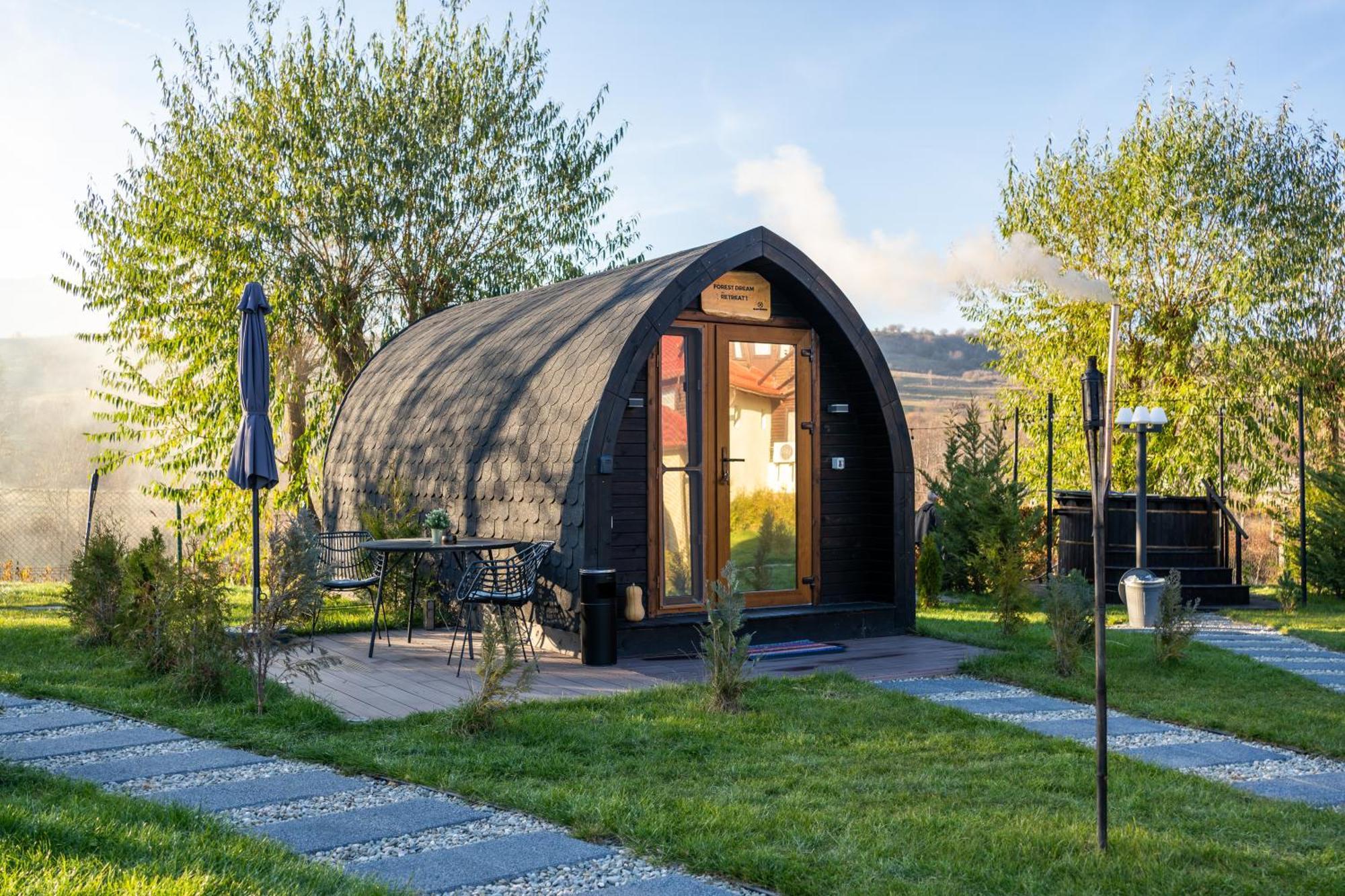 Glamp In Style Pods Resort برانْ المظهر الخارجي الصورة