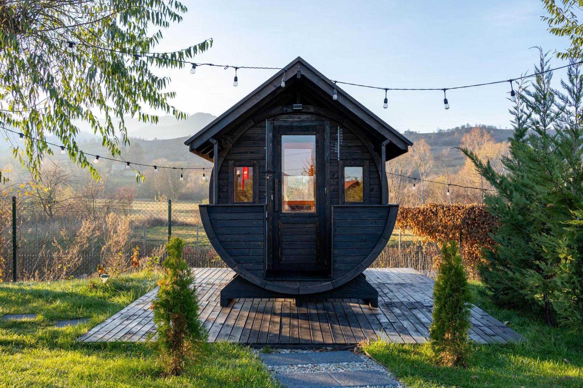 Glamp In Style Pods Resort برانْ المظهر الخارجي الصورة