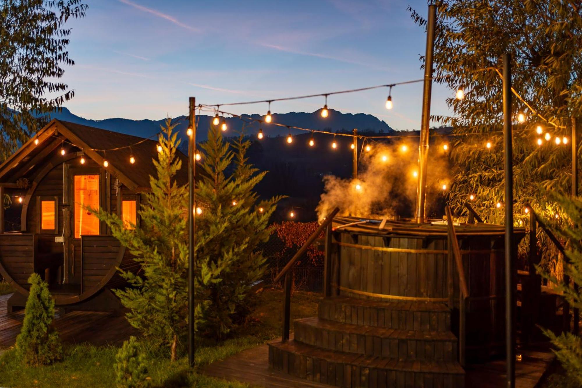 Glamp In Style Pods Resort برانْ المظهر الخارجي الصورة