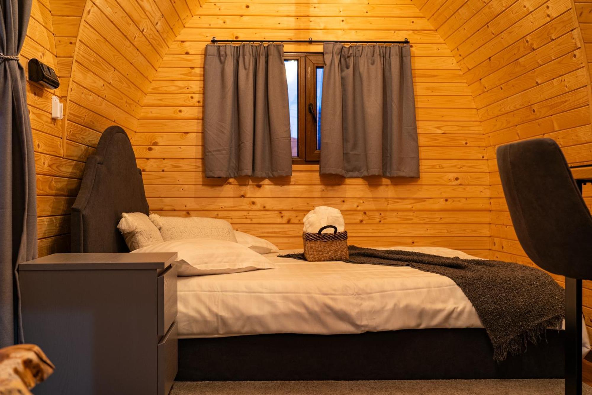Glamp In Style Pods Resort برانْ المظهر الخارجي الصورة