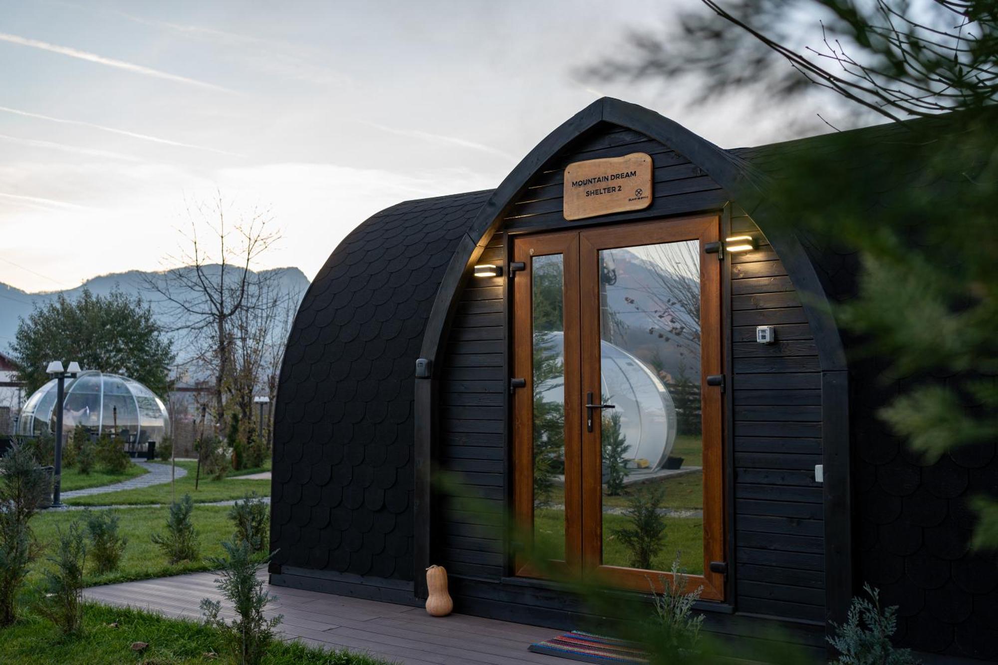Glamp In Style Pods Resort برانْ المظهر الخارجي الصورة