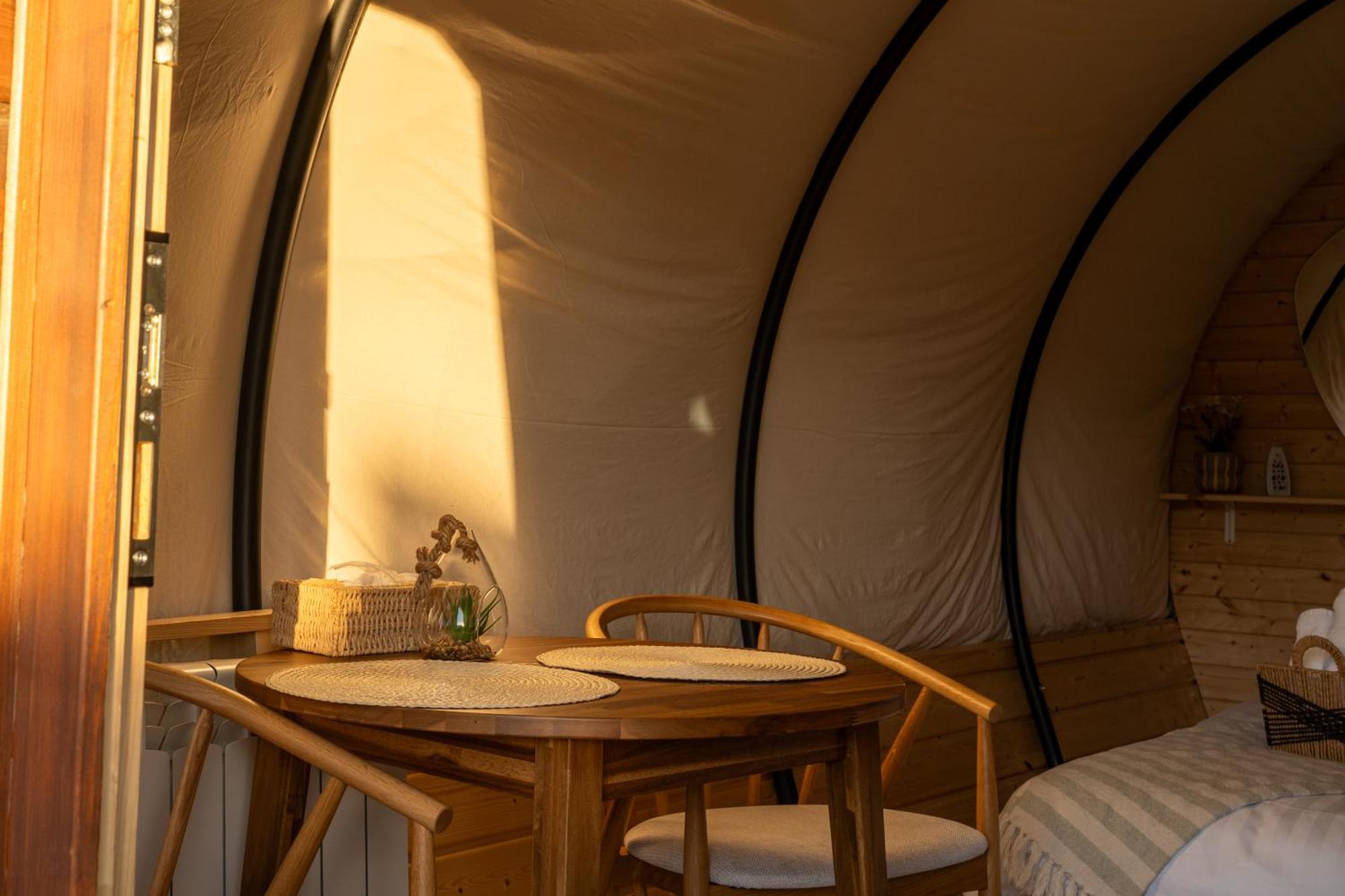 Glamp In Style Pods Resort برانْ المظهر الخارجي الصورة